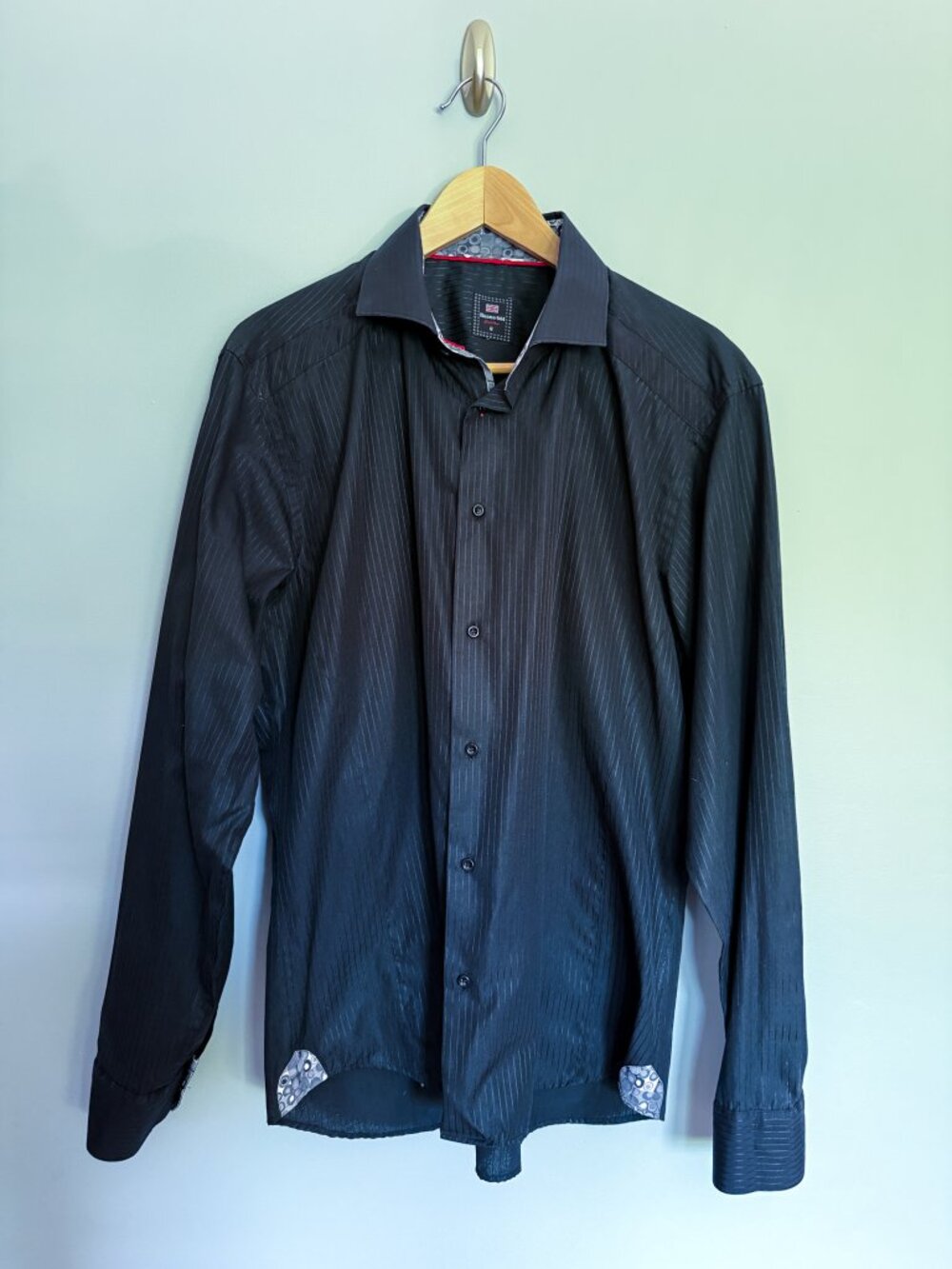 Sloane 044 Black Striped Patterned Button-Down Shirt Contrast Collar and Cuffs